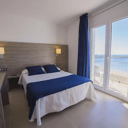 Отель Hotel Risech Росас