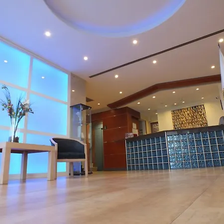 Отель Hotel Risech